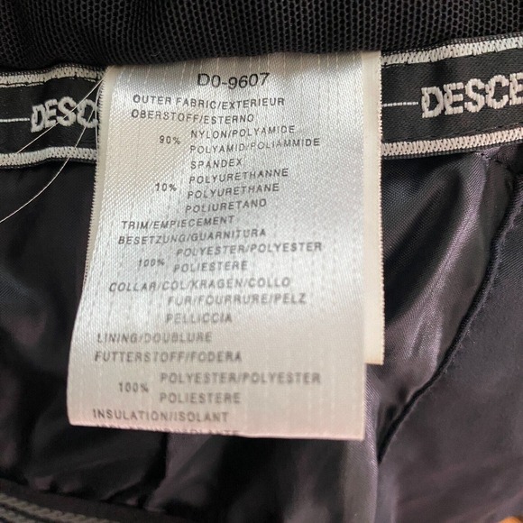 Descente Full Zip Jacket Women's 6 Black Titan Thermo Ion Bodies Hooded Outdoor - Picture 8 of 10